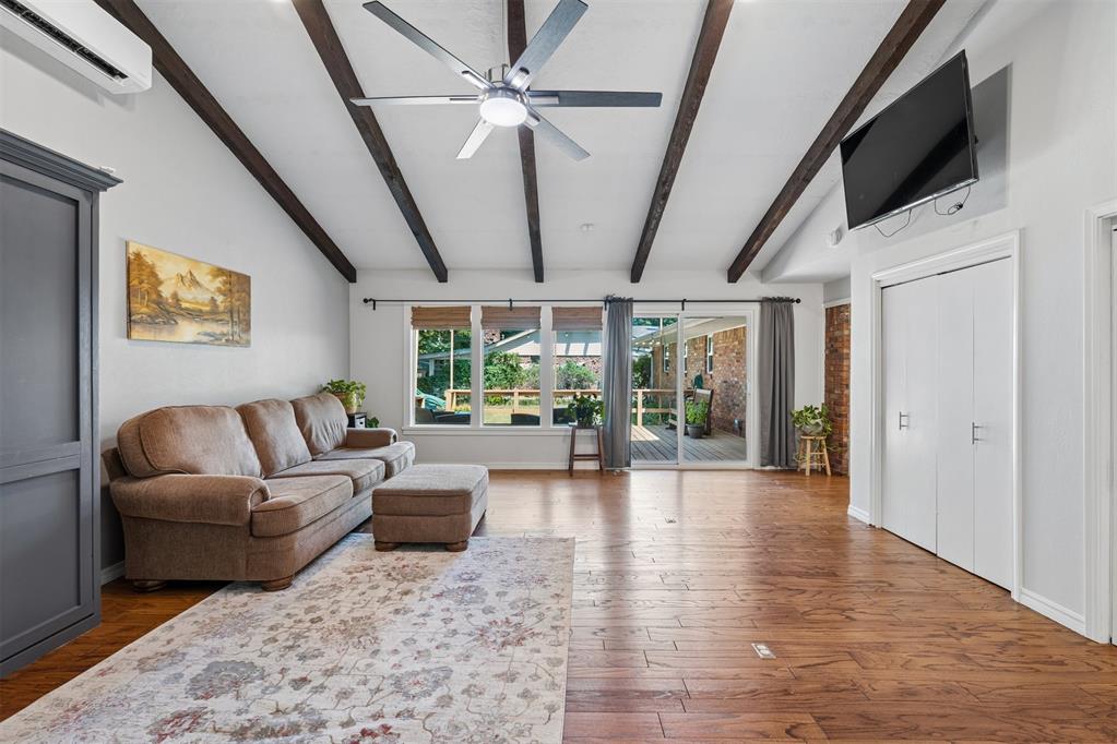 2657 Brentwood Drive