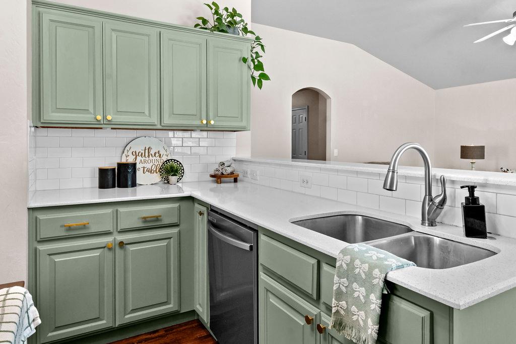 10644 NW 33rd Street