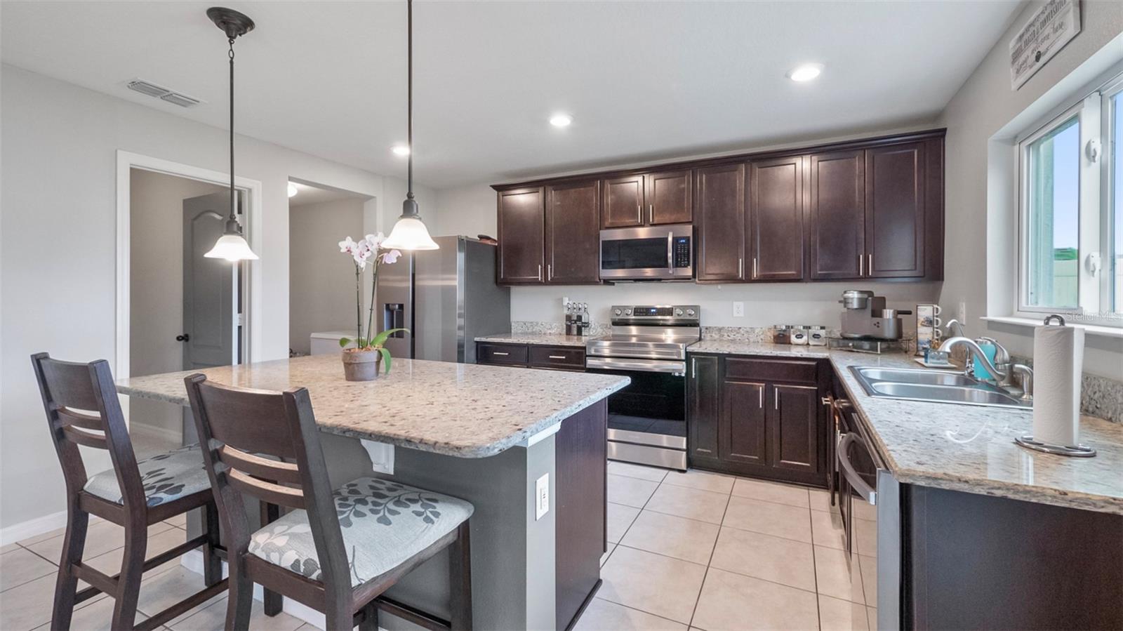 288 LAKE LUCERNE WAY