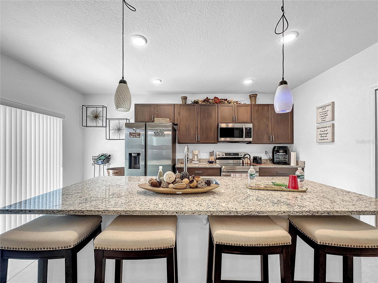 604 AMAZON CT AMAZON CT