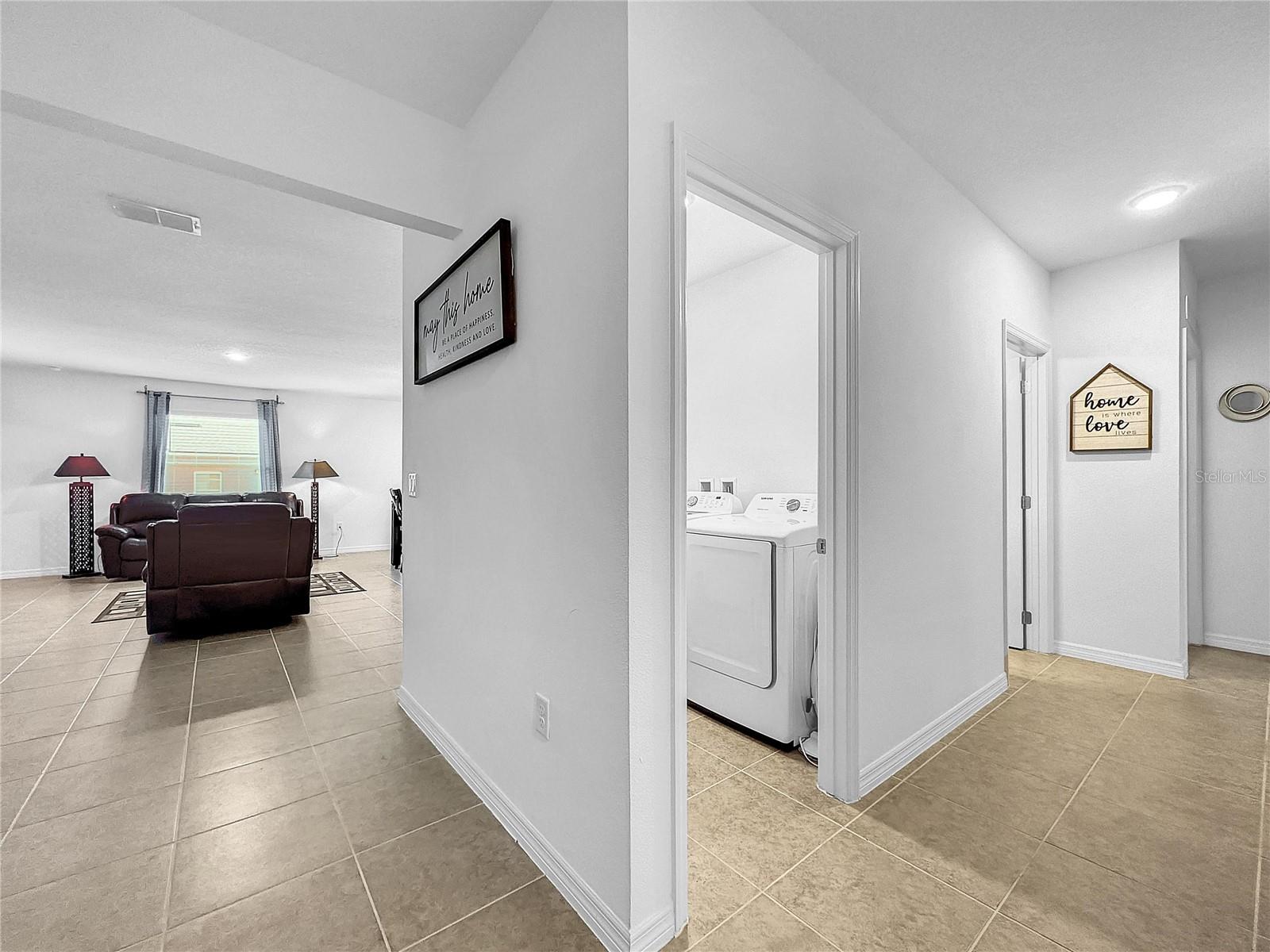 604 AMAZON CT AMAZON CT