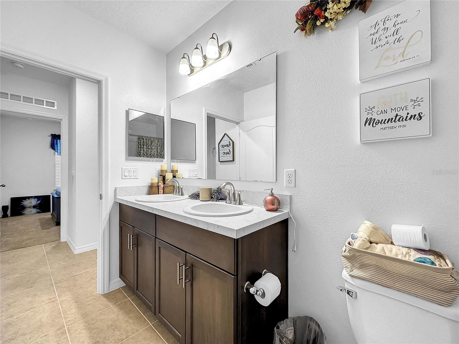 604 AMAZON CT AMAZON CT