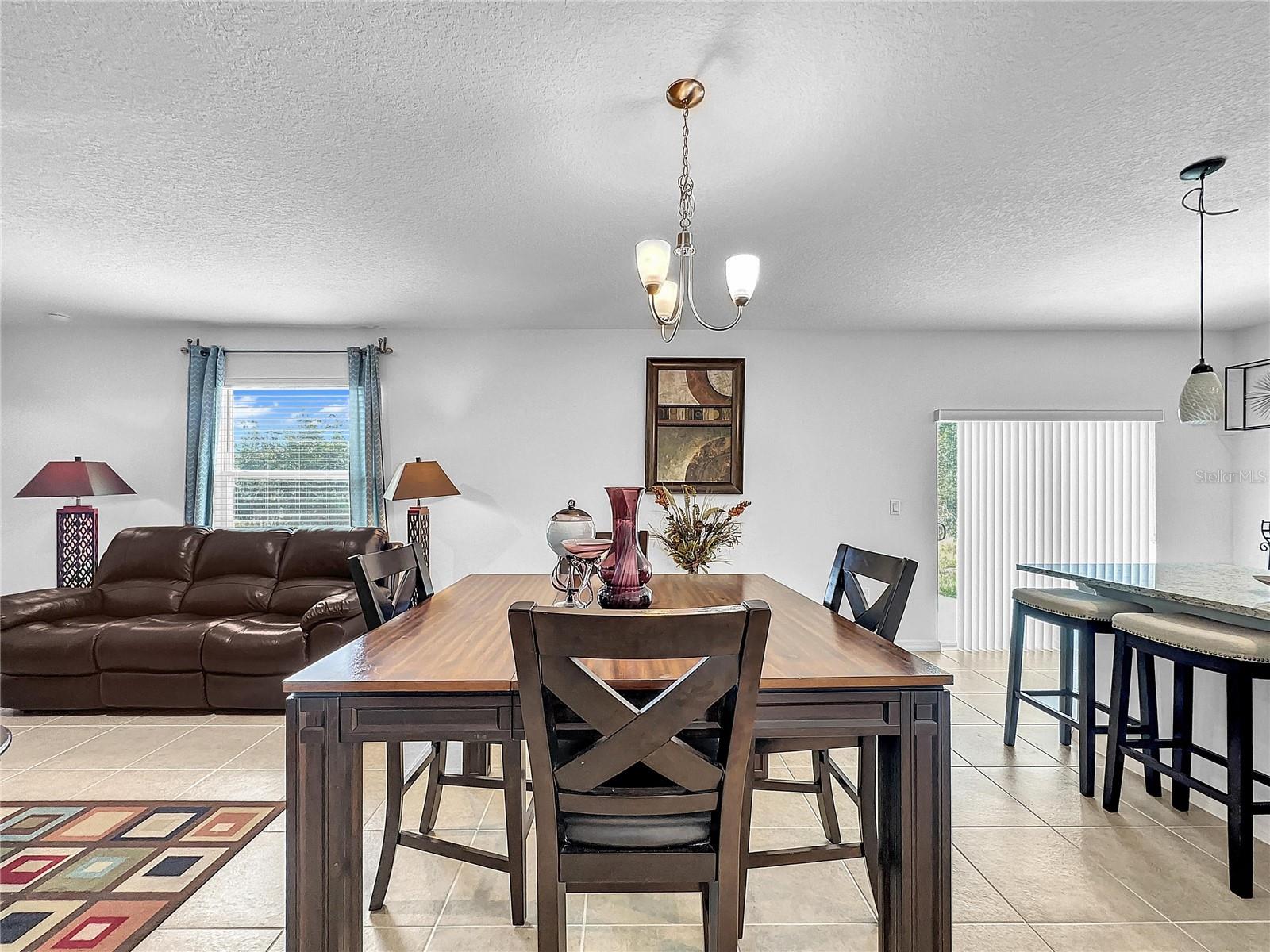 604 AMAZON CT AMAZON CT