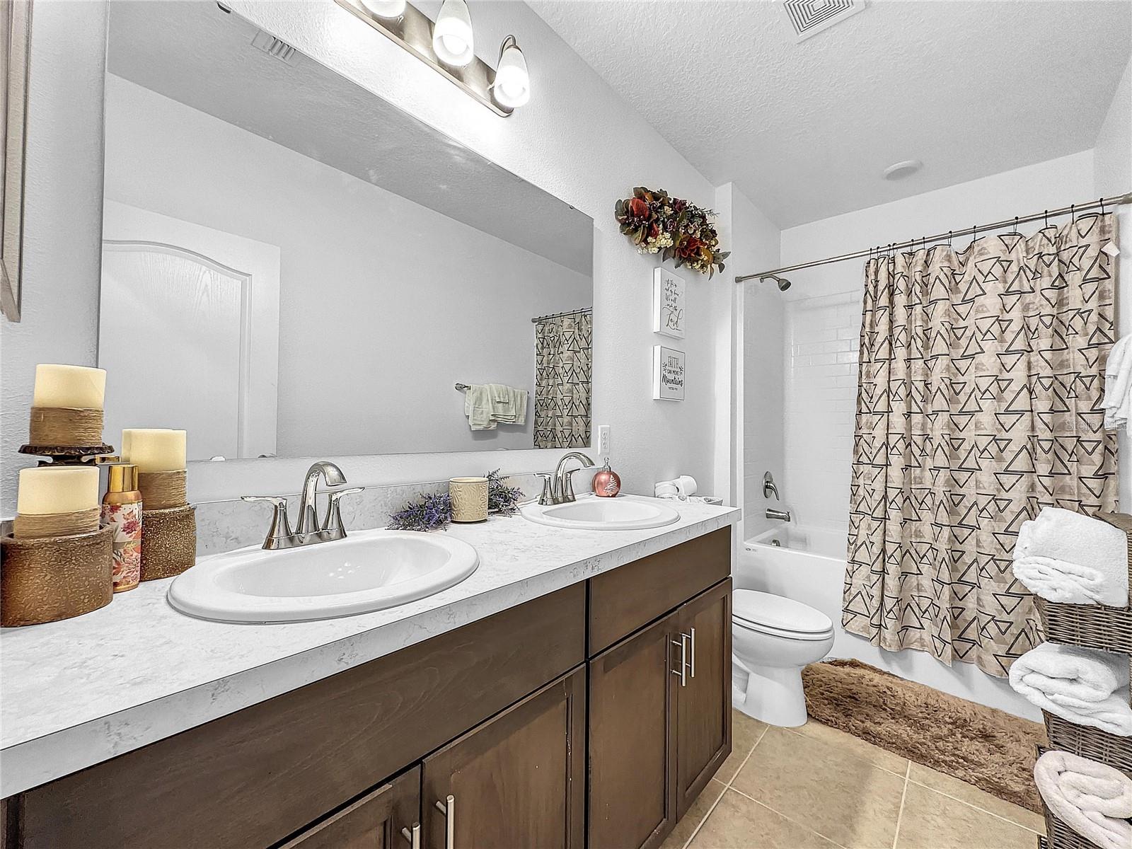 604 AMAZON CT AMAZON CT