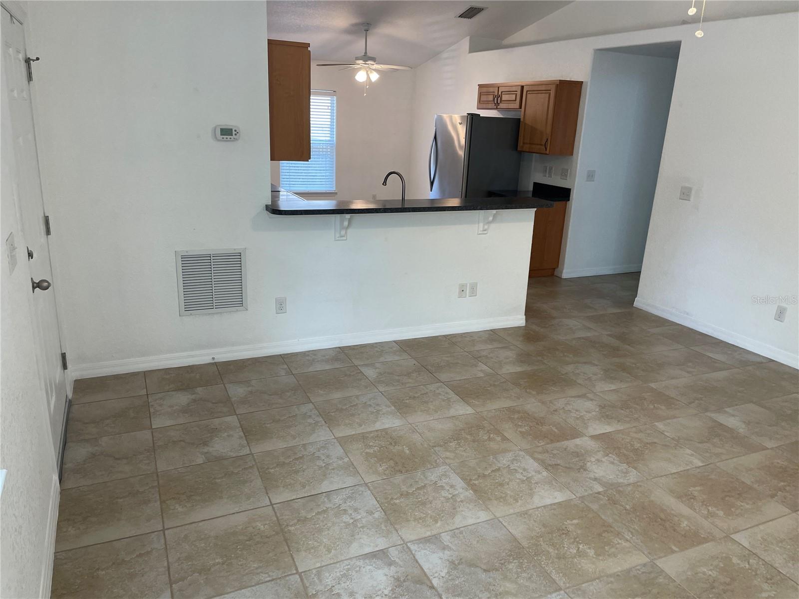 409 CRABTREE AVE