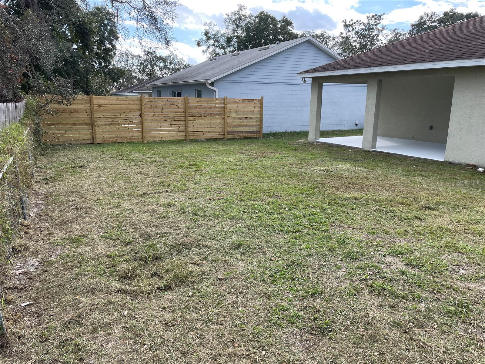 409 CRABTREE AVE