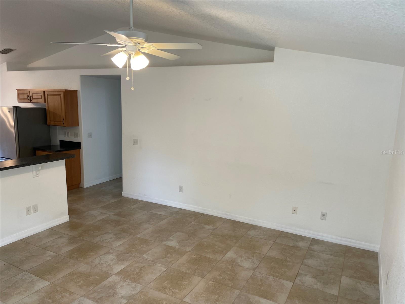 409 CRABTREE AVE