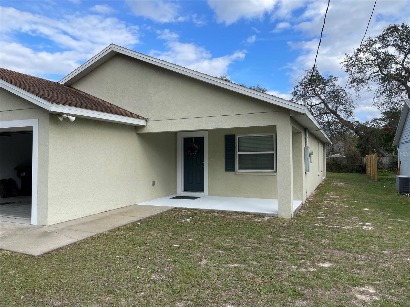 409 CRABTREE AVE