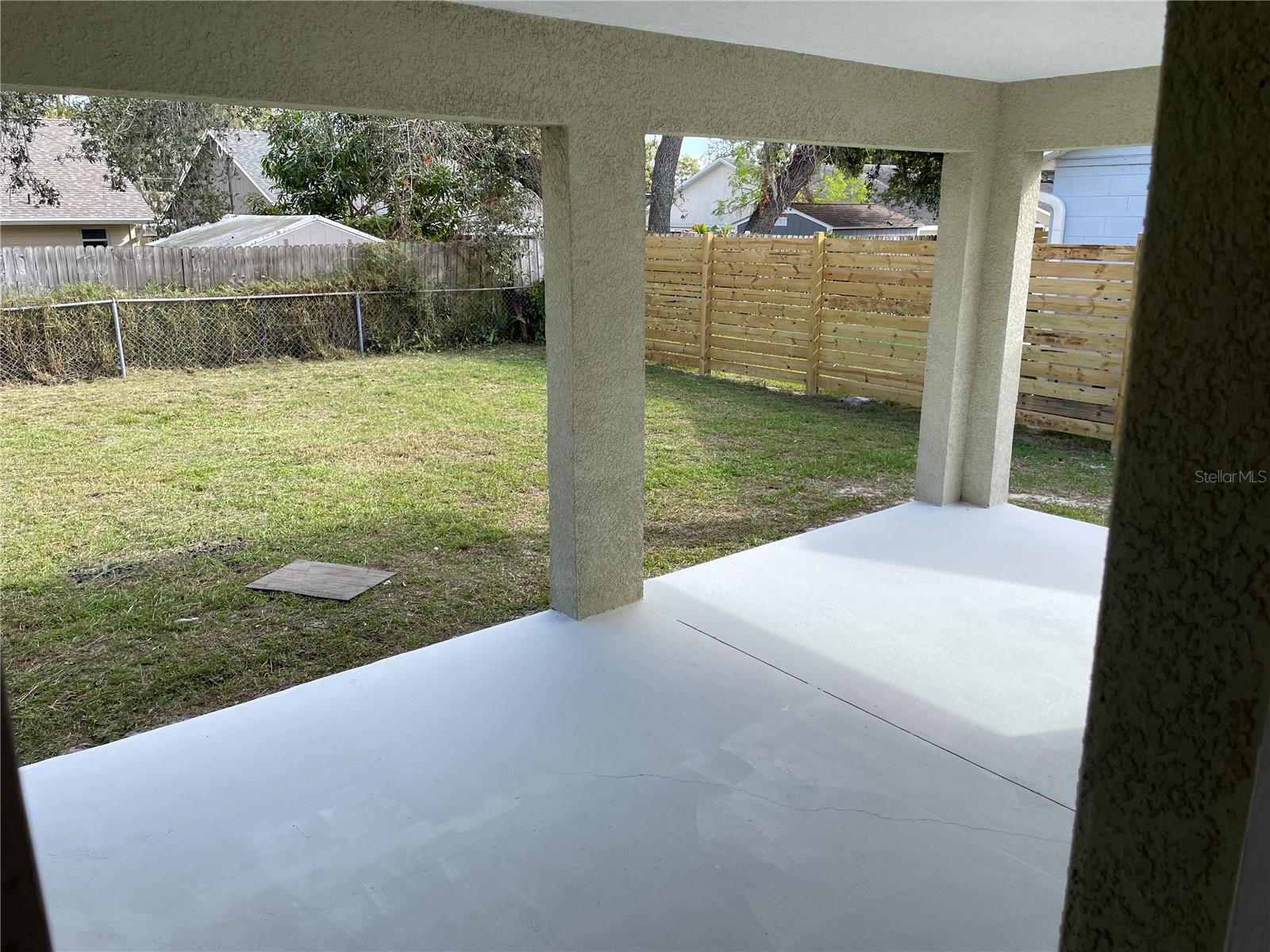 409 CRABTREE AVE