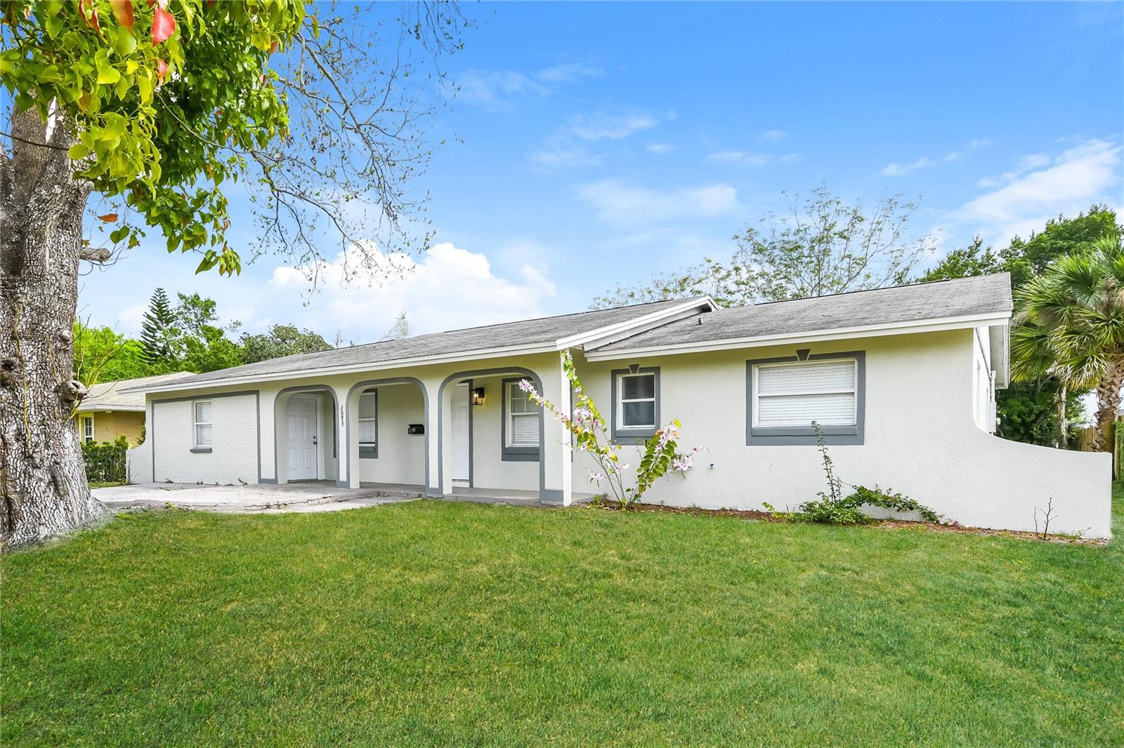 2093 FLORADELL PL