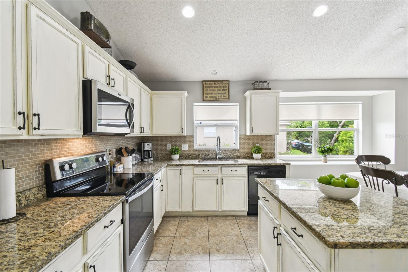 7243 MINIPPI DR