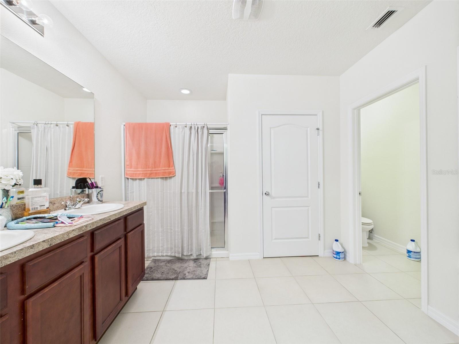 5751 LAKESIDE LANDINGS BLVD