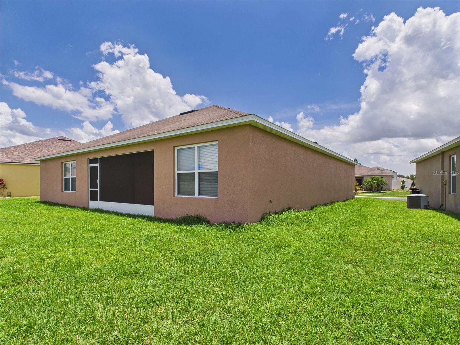 5751 LAKESIDE LANDINGS BLVD
