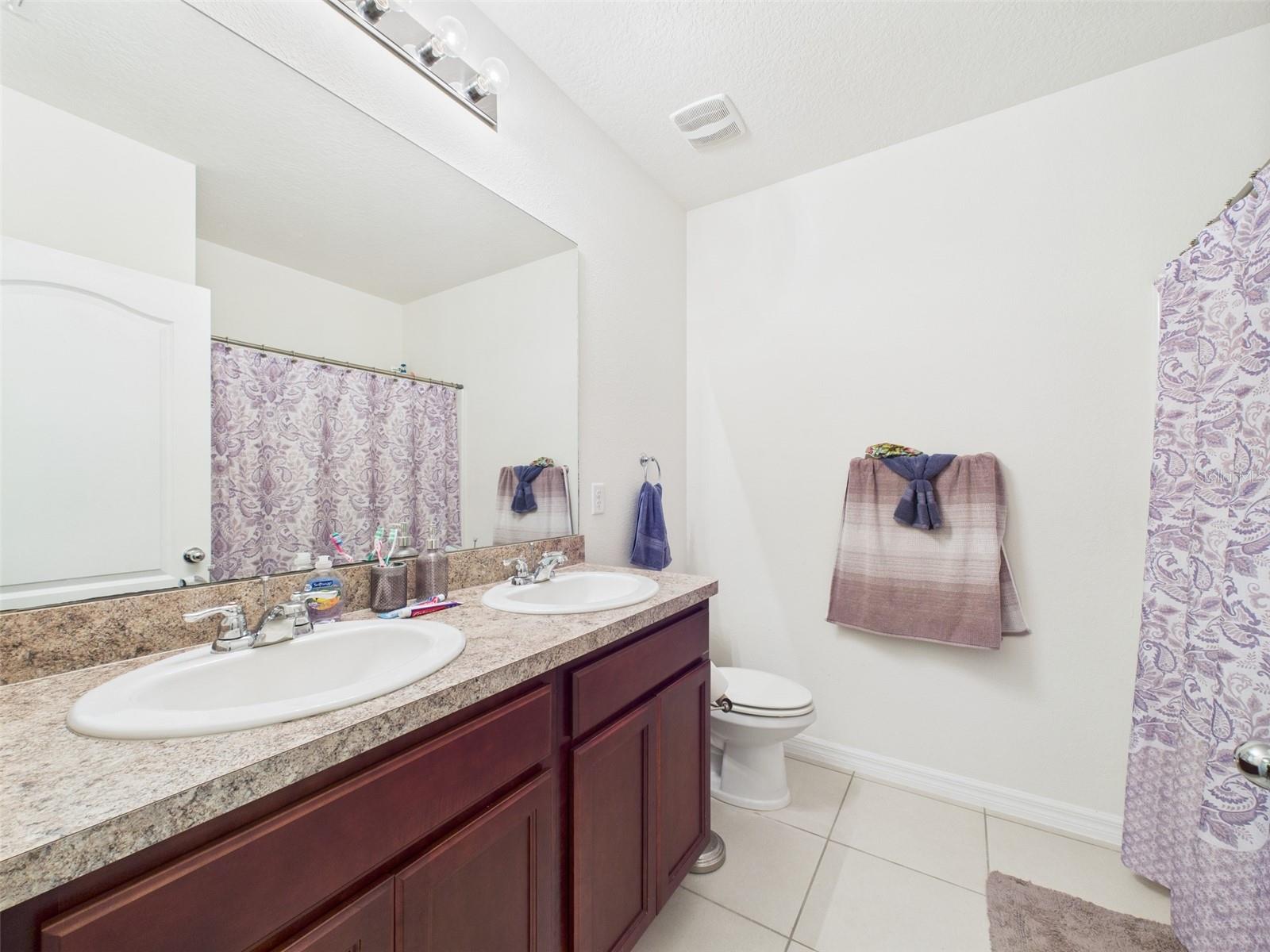 5751 LAKESIDE LANDINGS BLVD