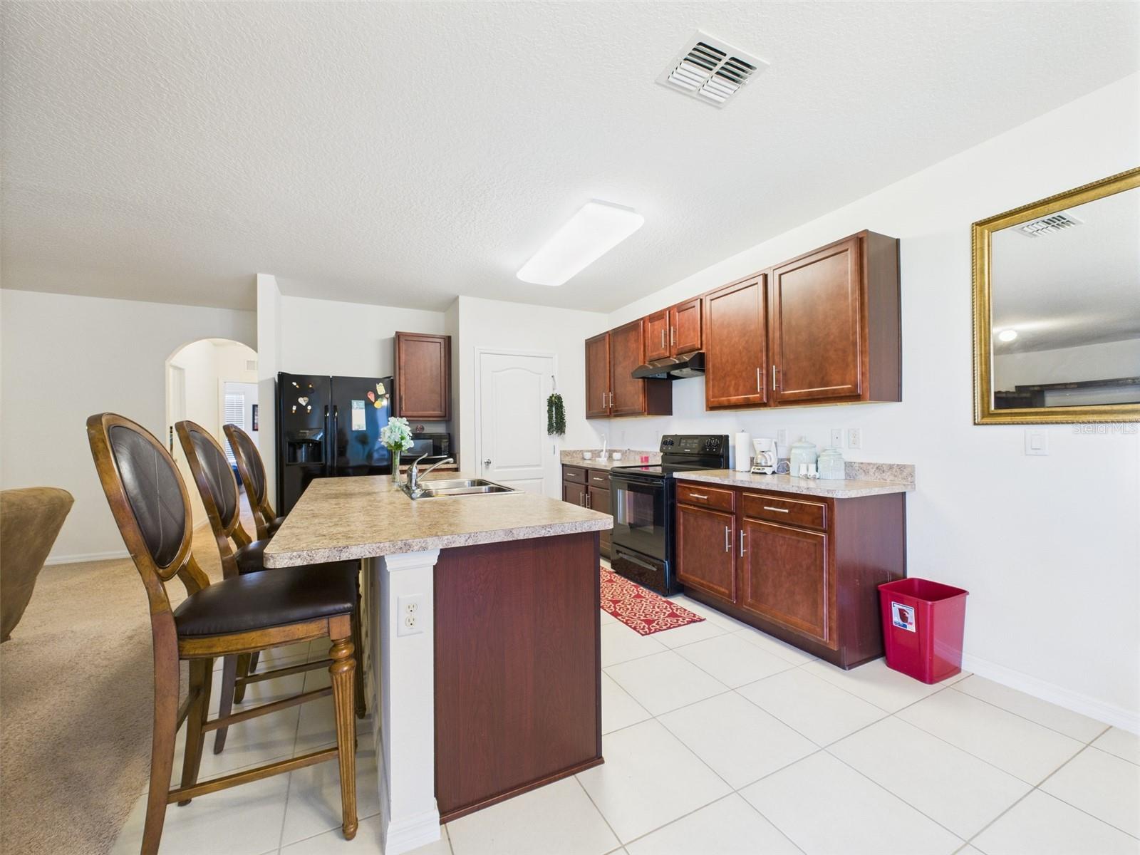 5751 LAKESIDE LANDINGS BLVD