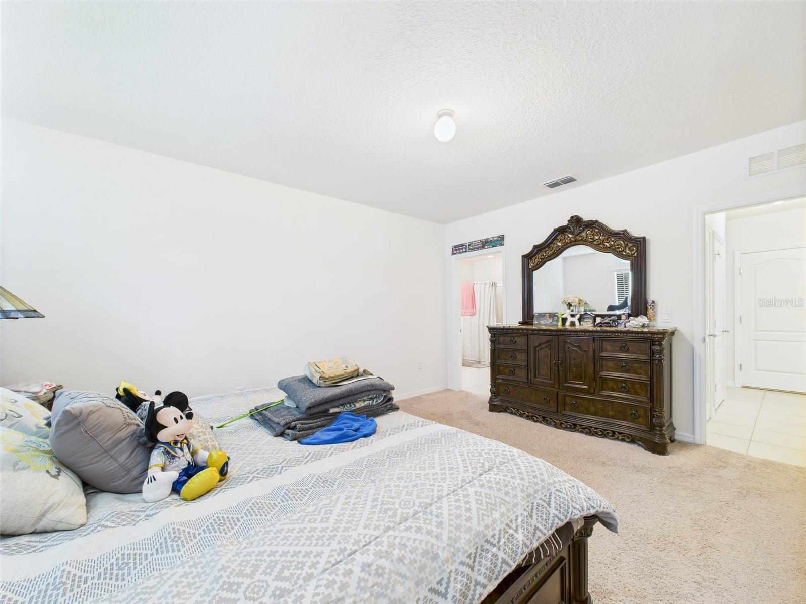 5751 LAKESIDE LANDINGS BLVD