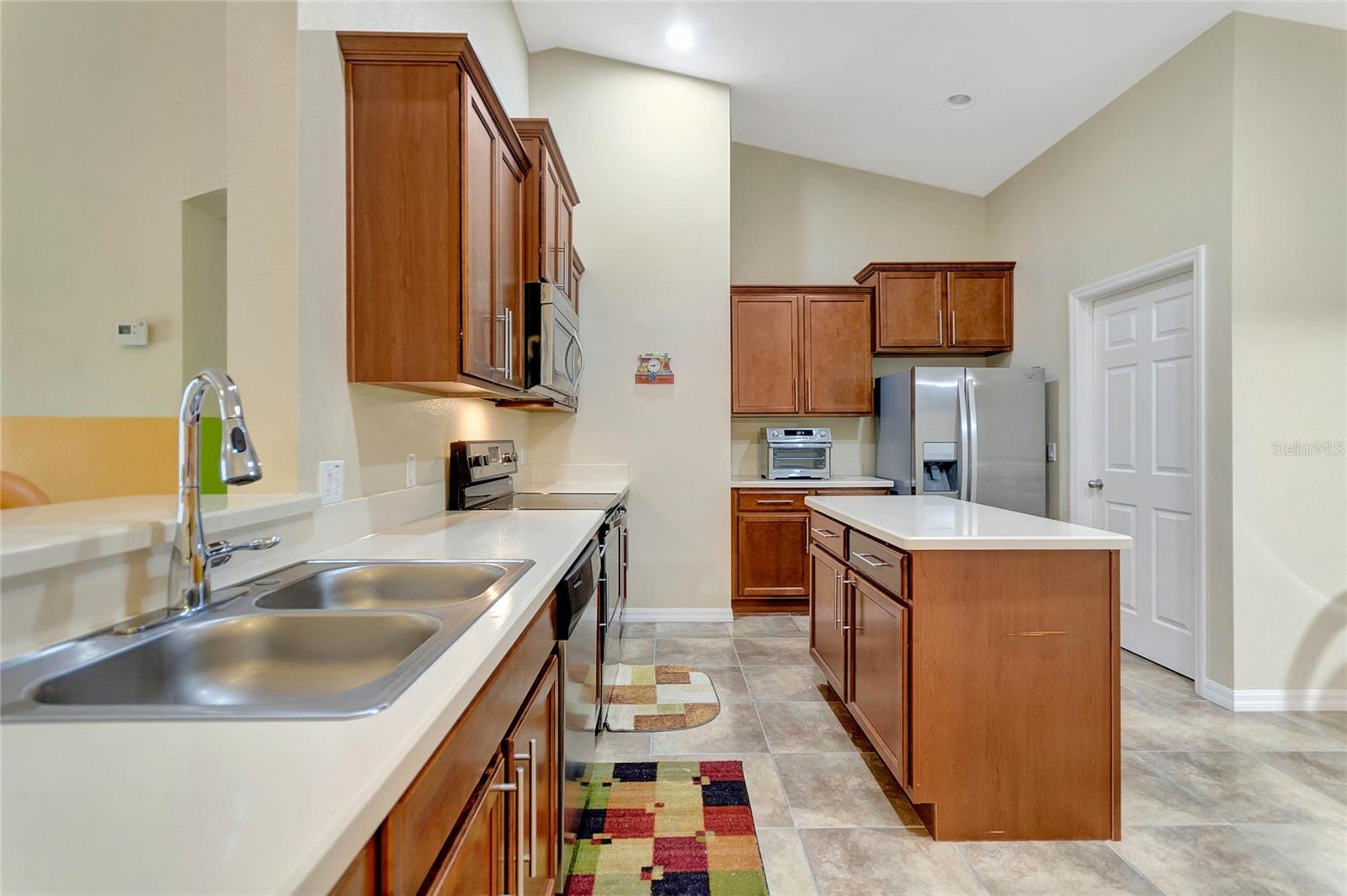 4134 SHELTER BAY DR