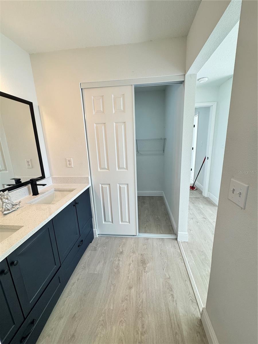 7450 CROOKED LAKE CIR