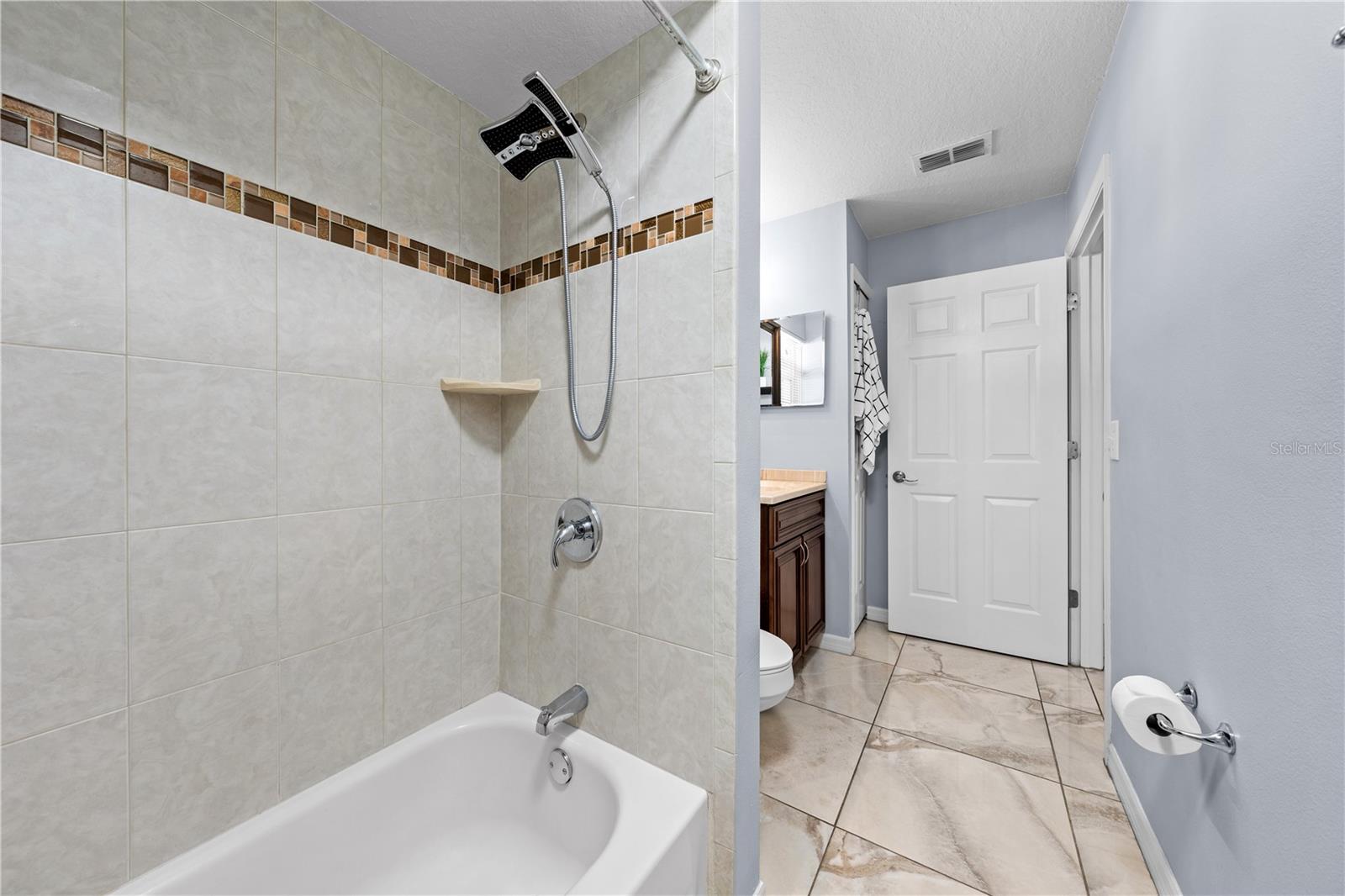 580 OAK BRANCH CIR
