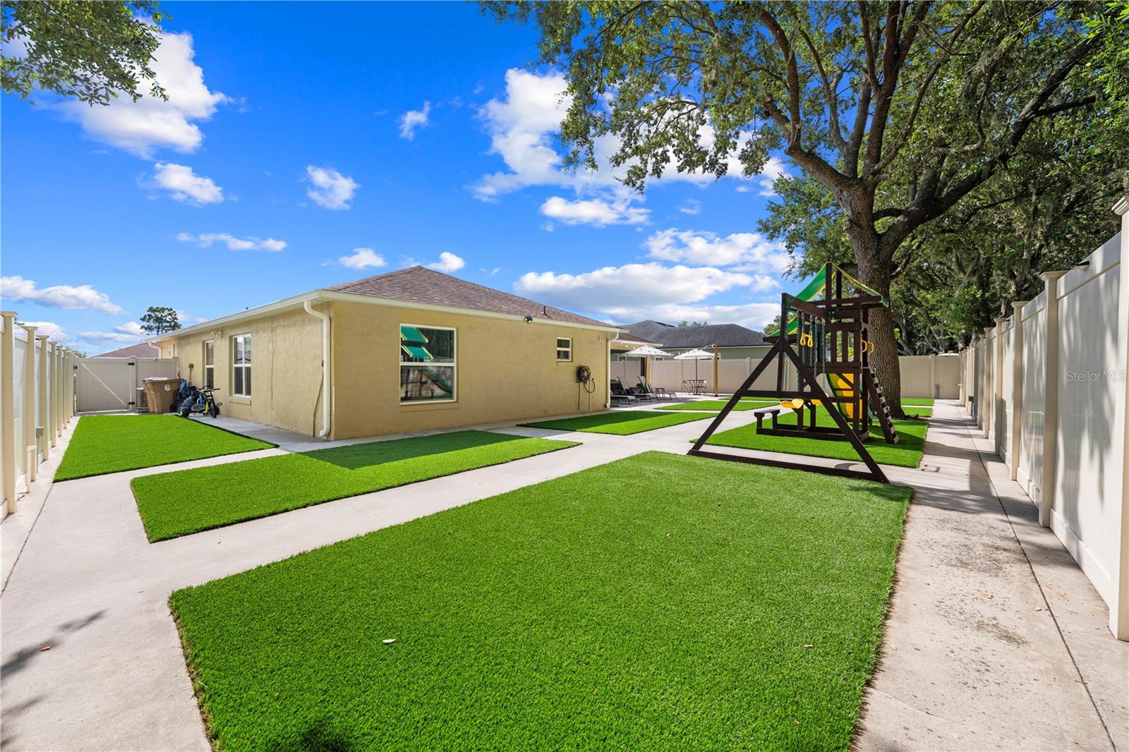 580 OAK BRANCH CIR