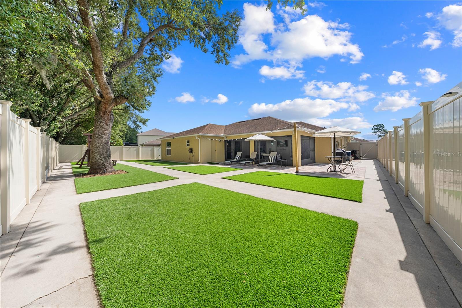 580 OAK BRANCH CIR