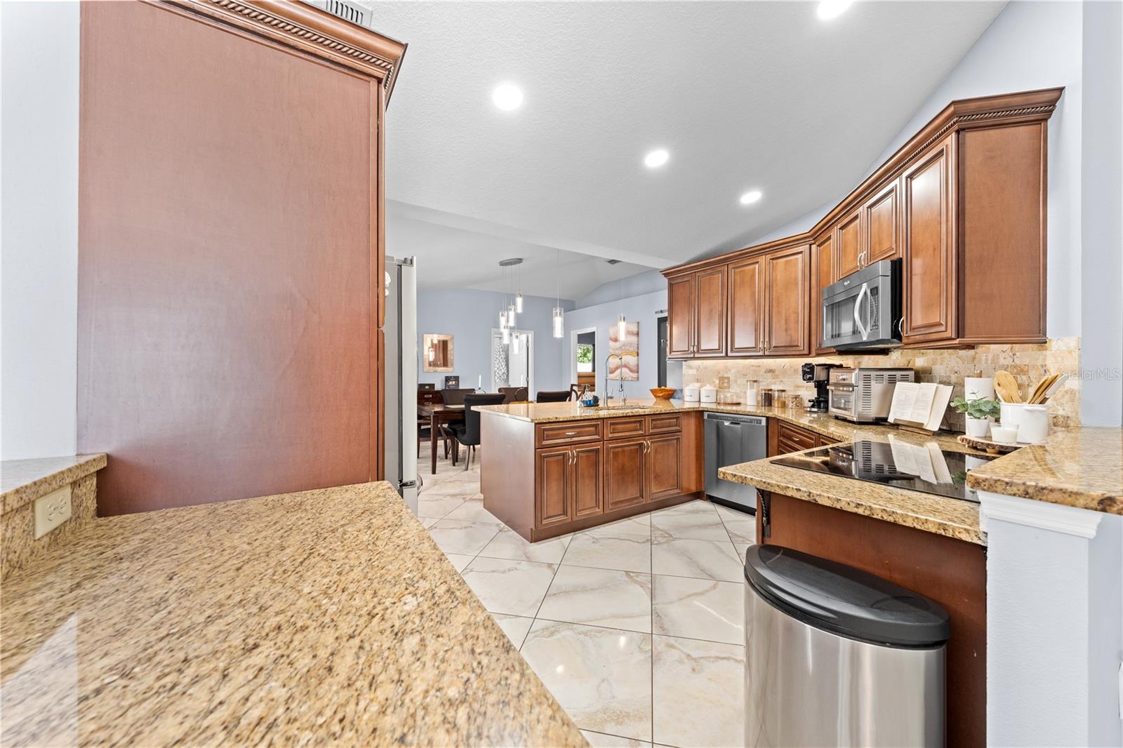 580 OAK BRANCH CIR