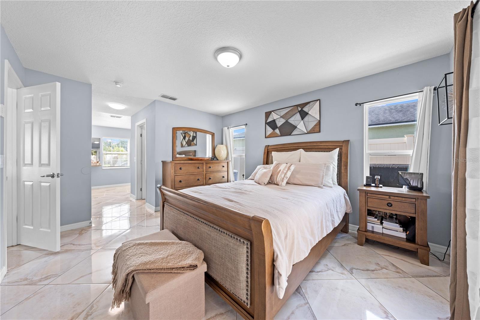580 OAK BRANCH CIR