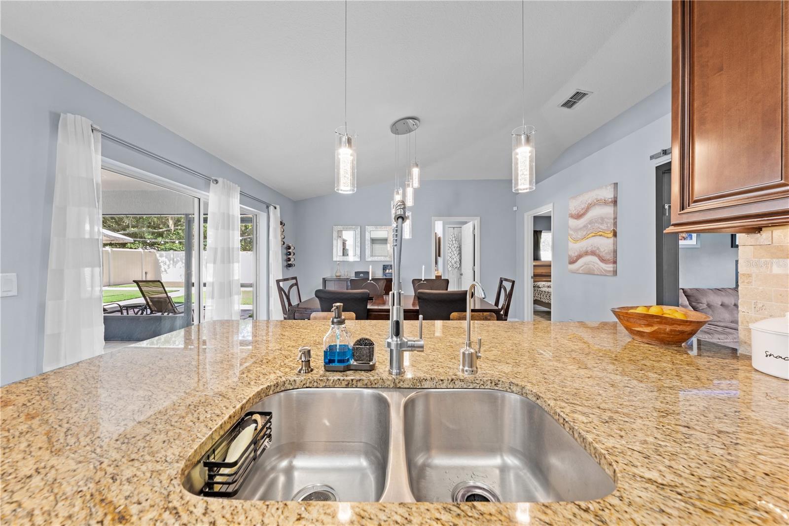 580 OAK BRANCH CIR
