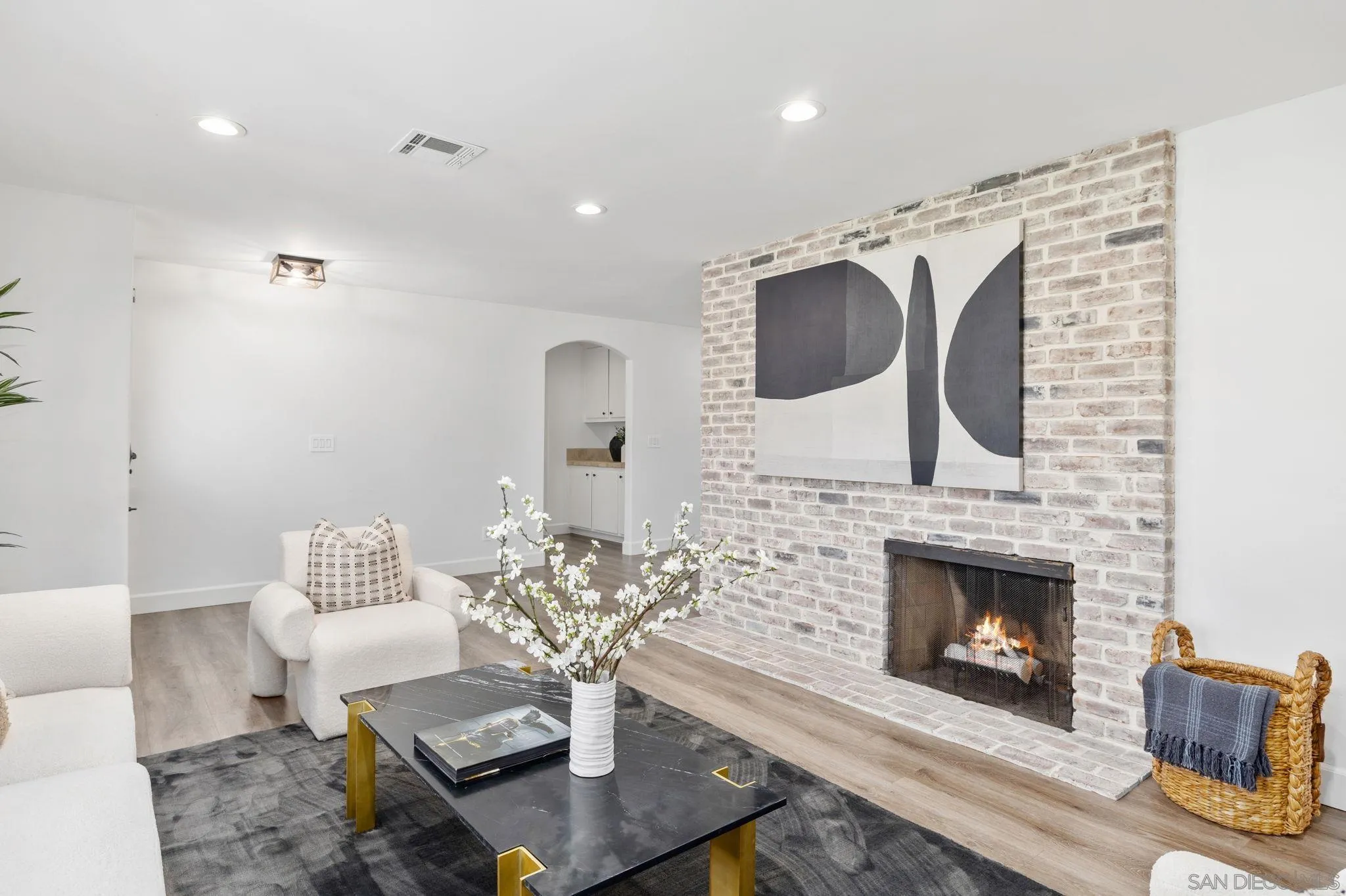 17268 Bernardo Oaks Dr