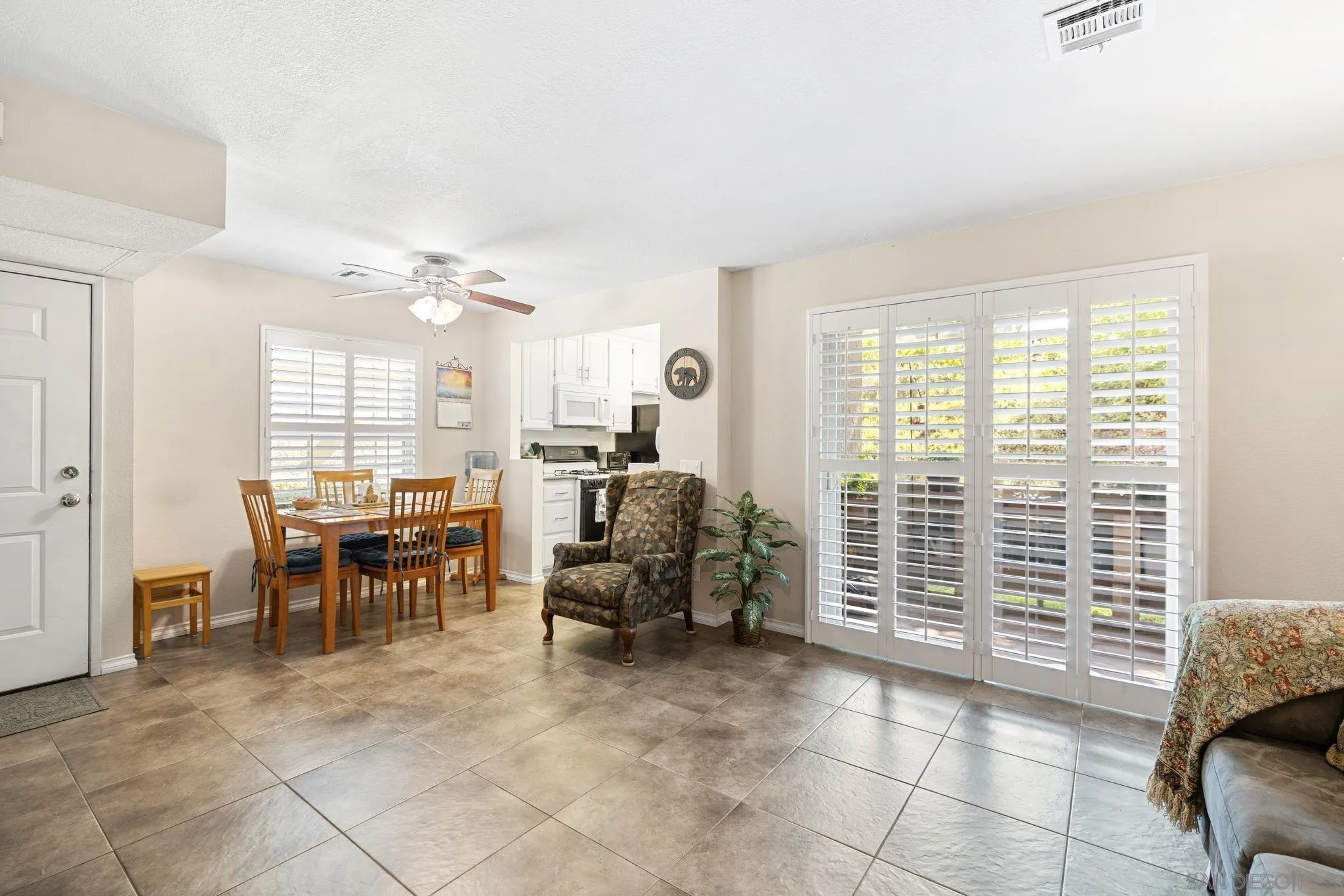 10309 Azuaga St Unit 37