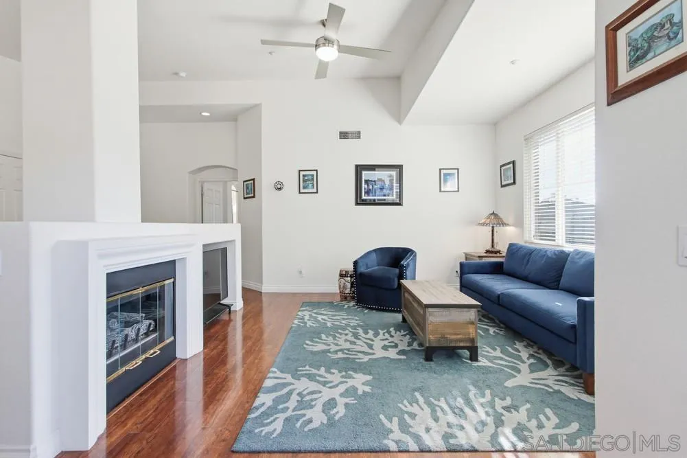 6377 Alexandri Cir