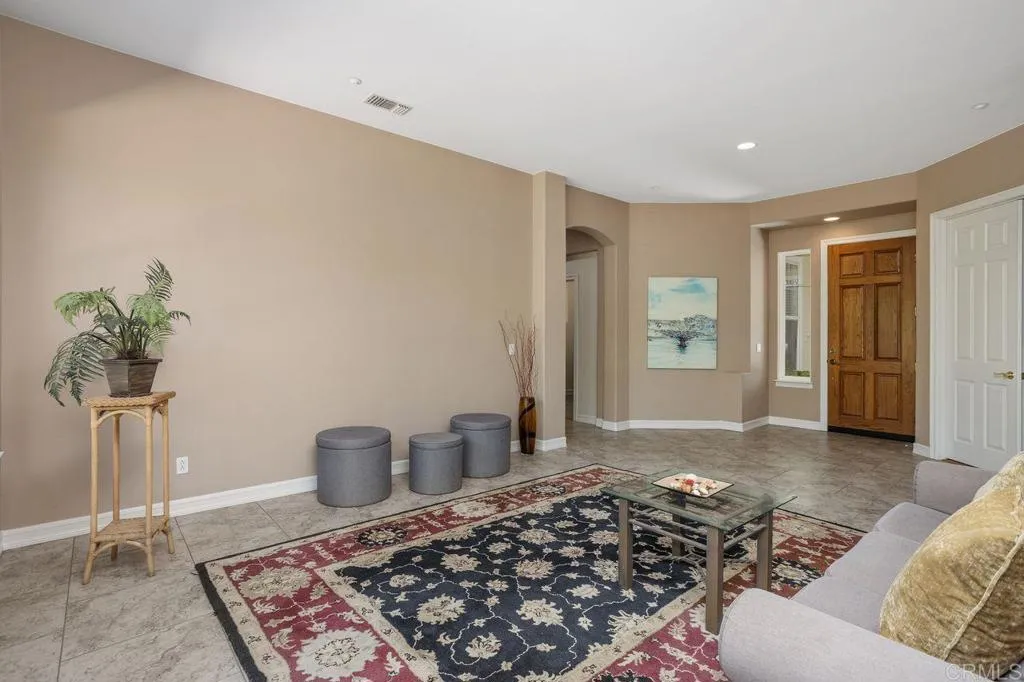 435 Sandalwood Court, Encinitas