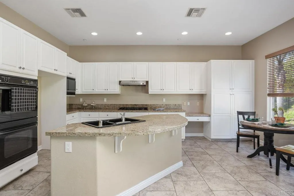 435 Sandalwood Court, Encinitas