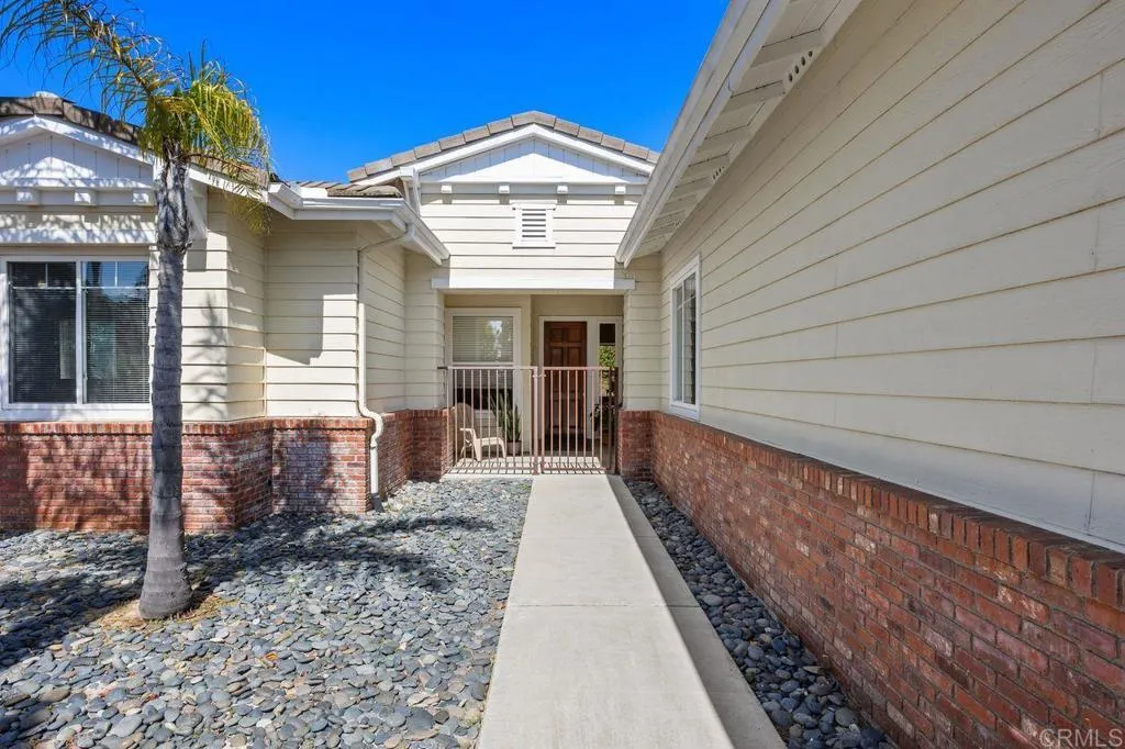 435 Sandalwood Court, Encinitas