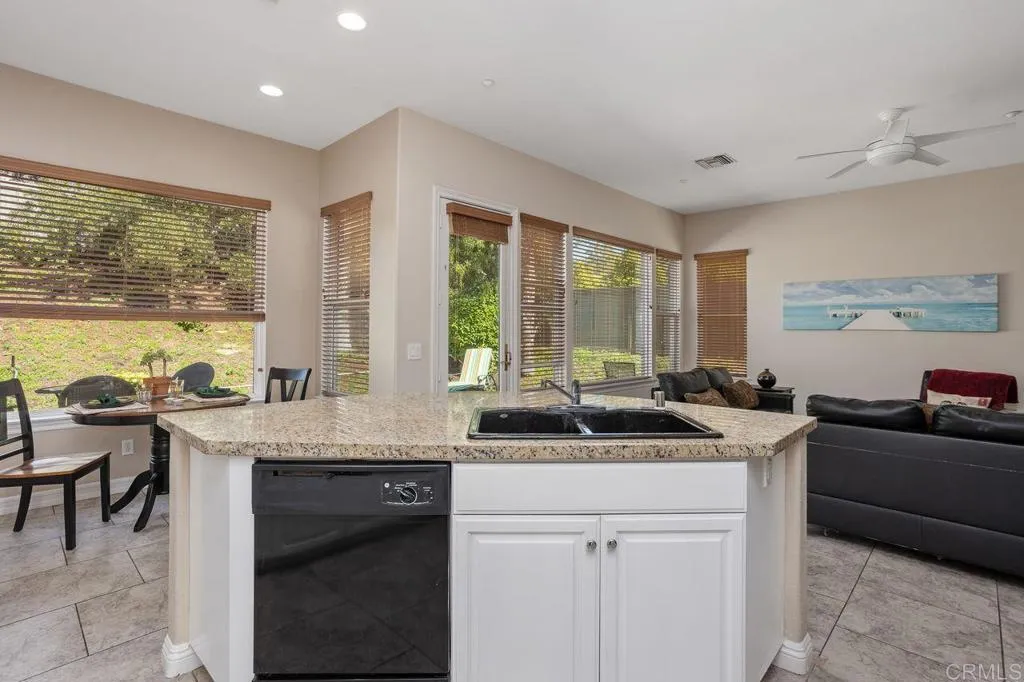 435 Sandalwood Court, Encinitas