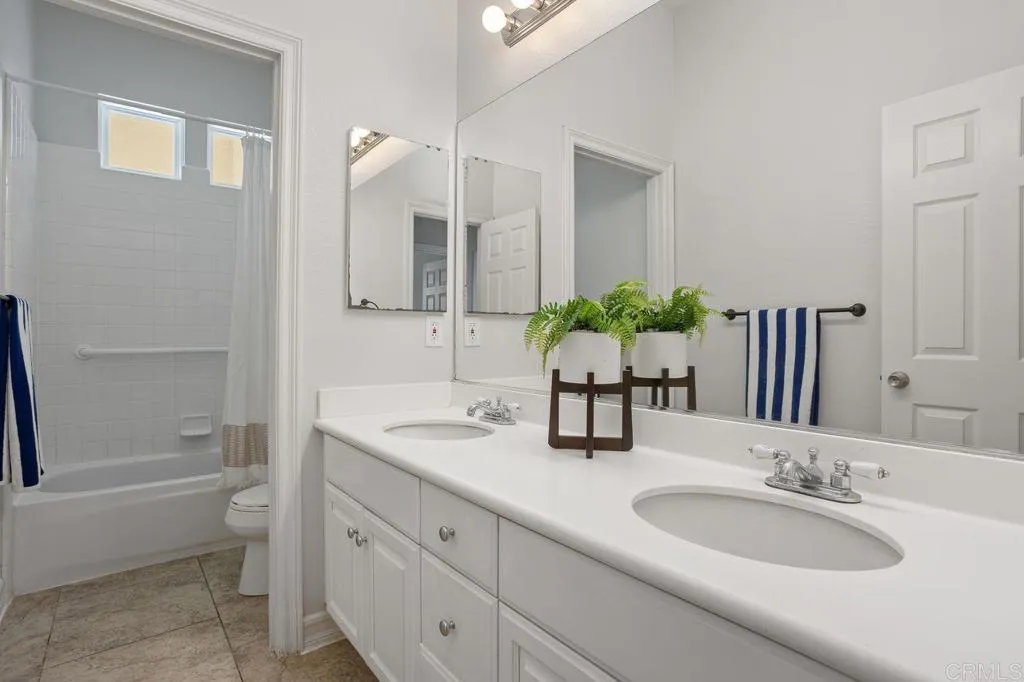 435 Sandalwood Court, Encinitas