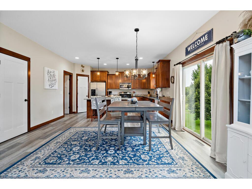 1153 162nd Avenue NW