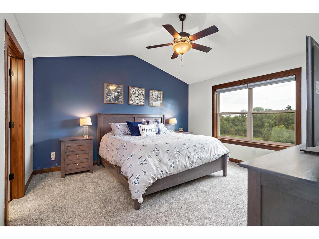 1153 162nd Avenue NW