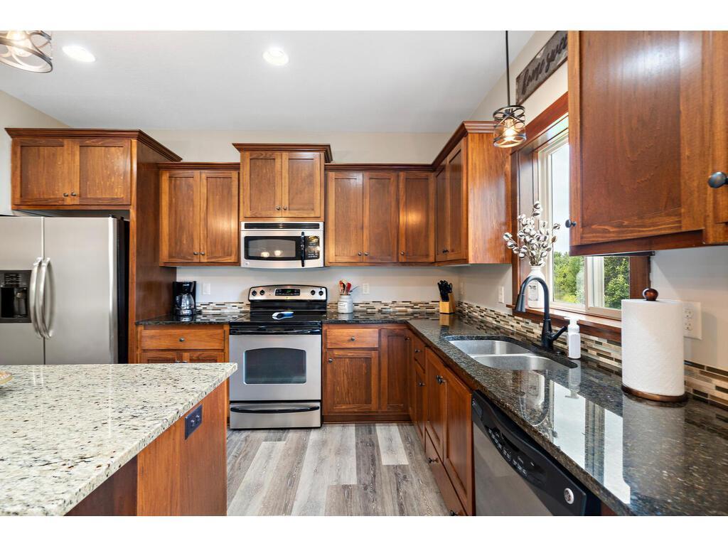 1153 162nd Avenue NW