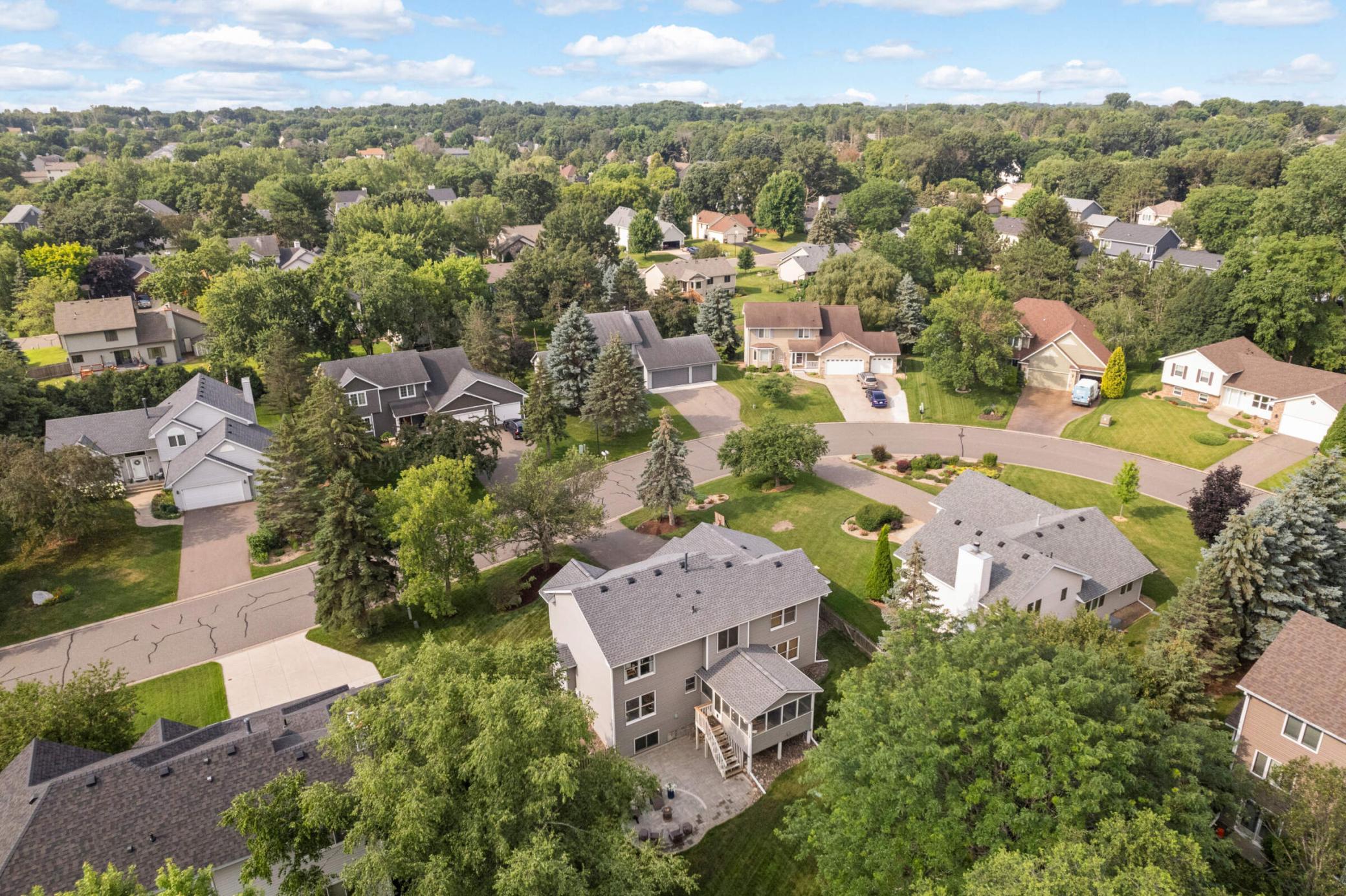 1392 Interlachen Circle