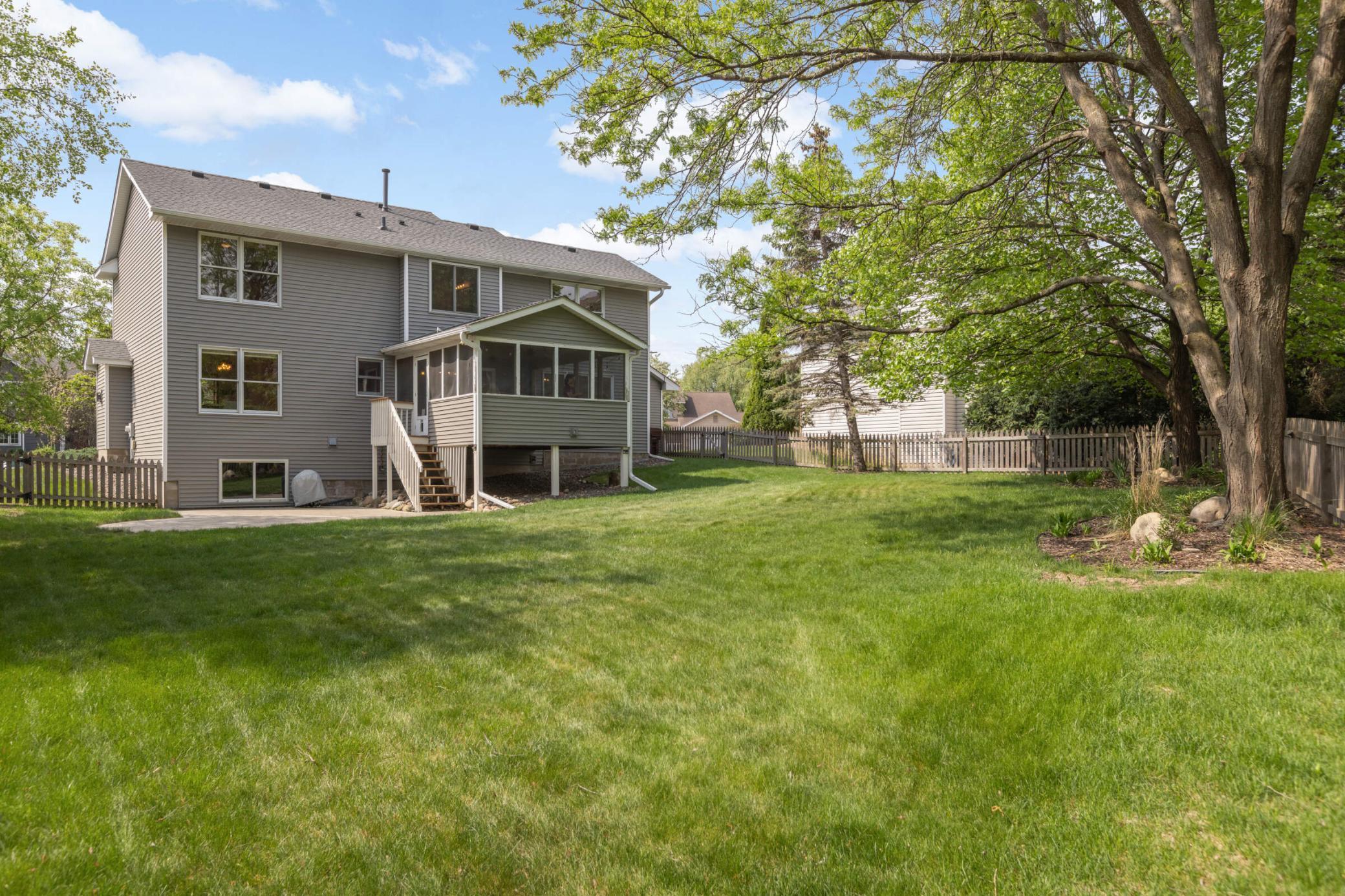 1392 Interlachen Circle