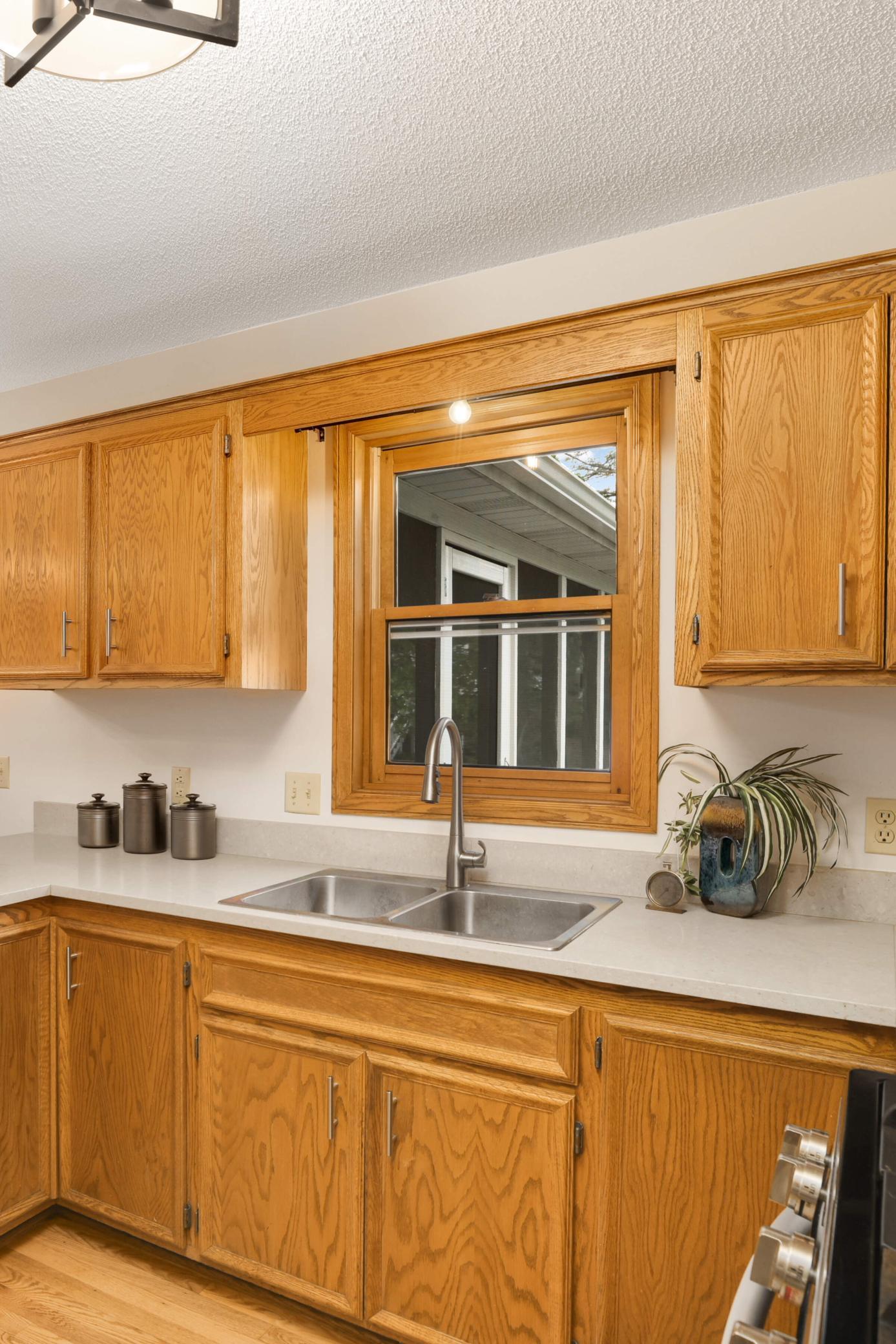 1392 Interlachen Circle