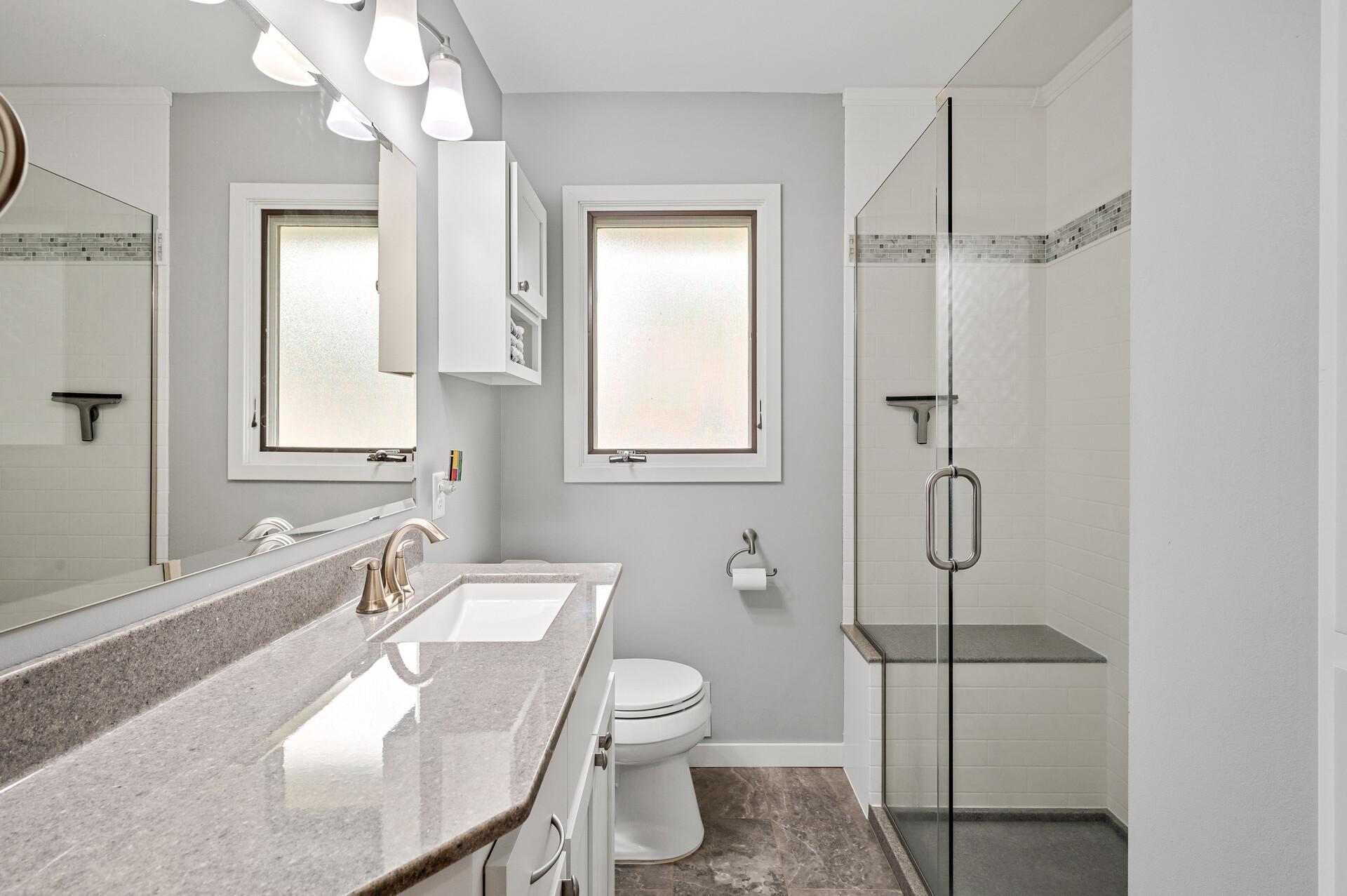 2614 Aquila Avenue S