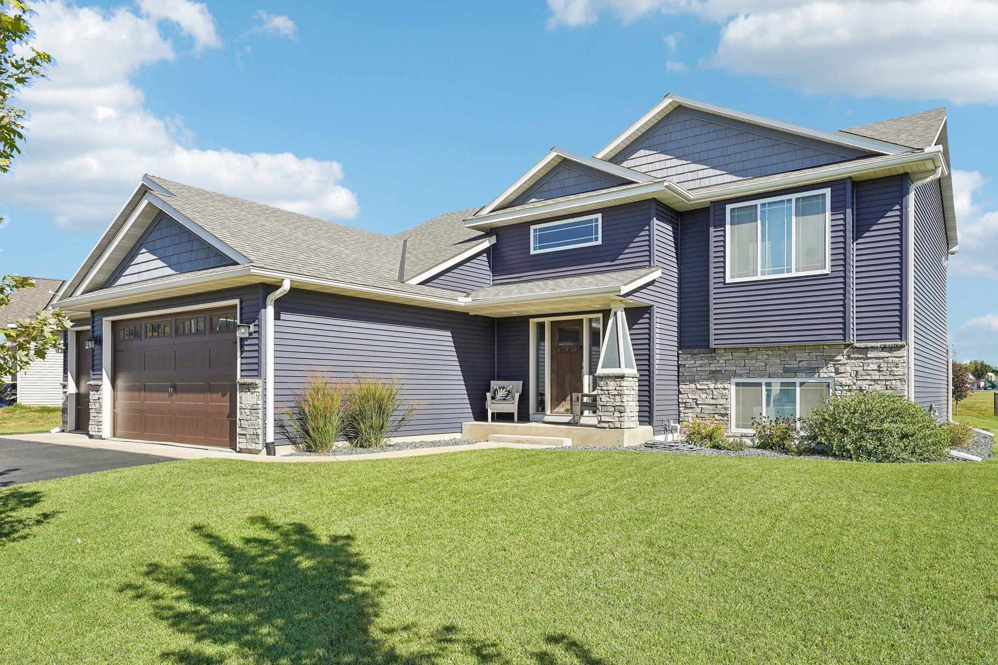 31135 Wallmark Lake Drive