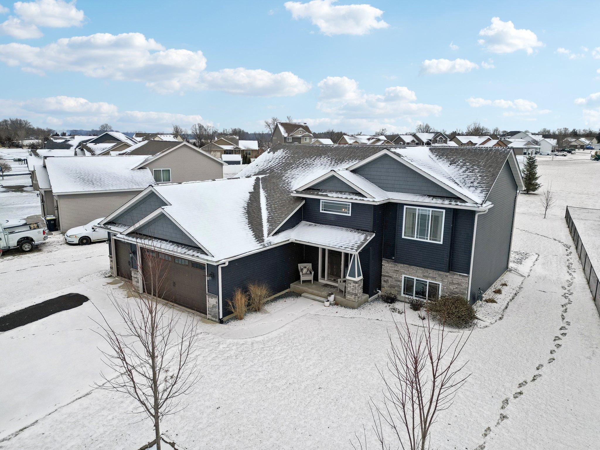 31135 Wallmark Lake Drive