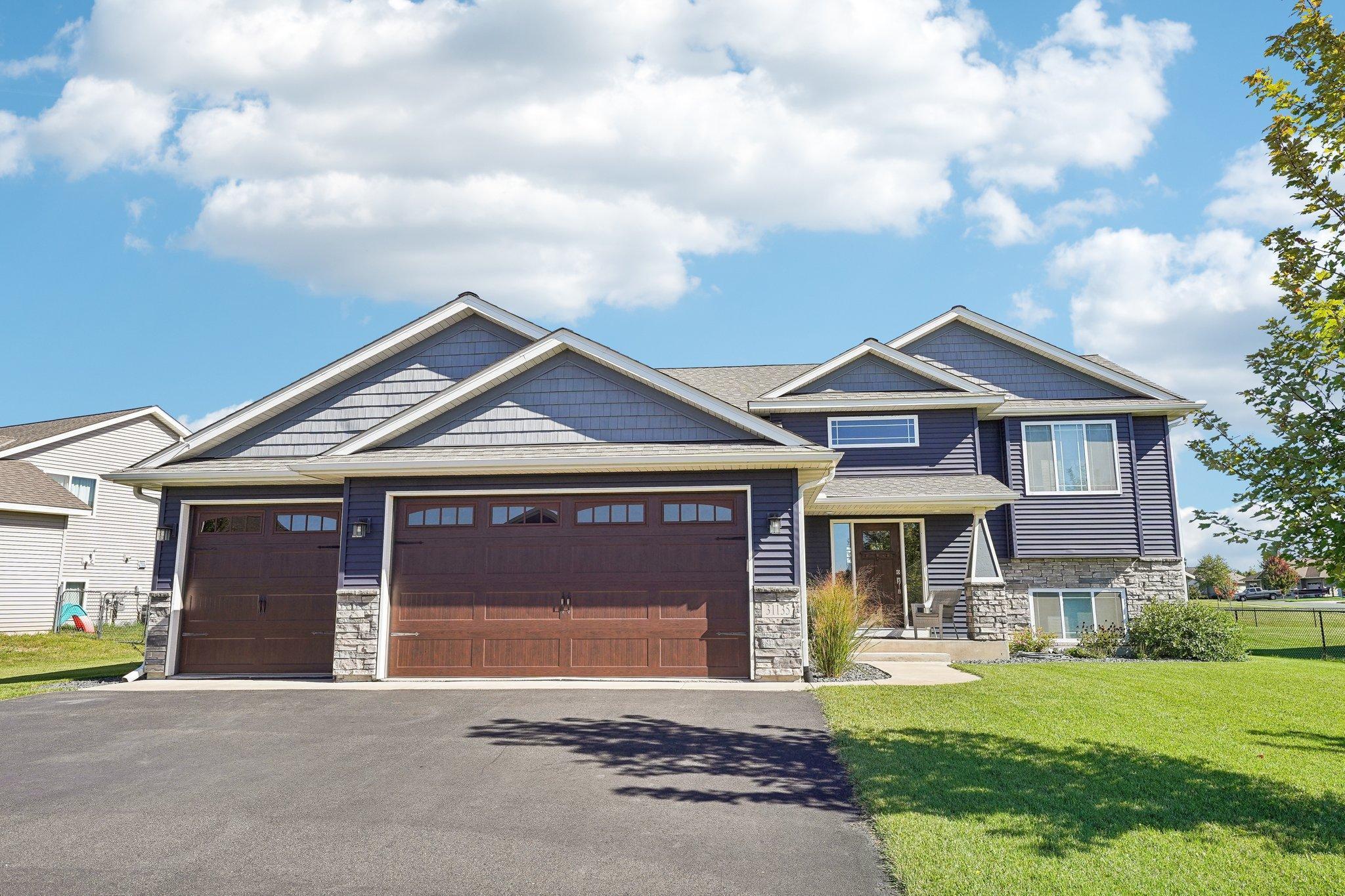 31135 Wallmark Lake Drive