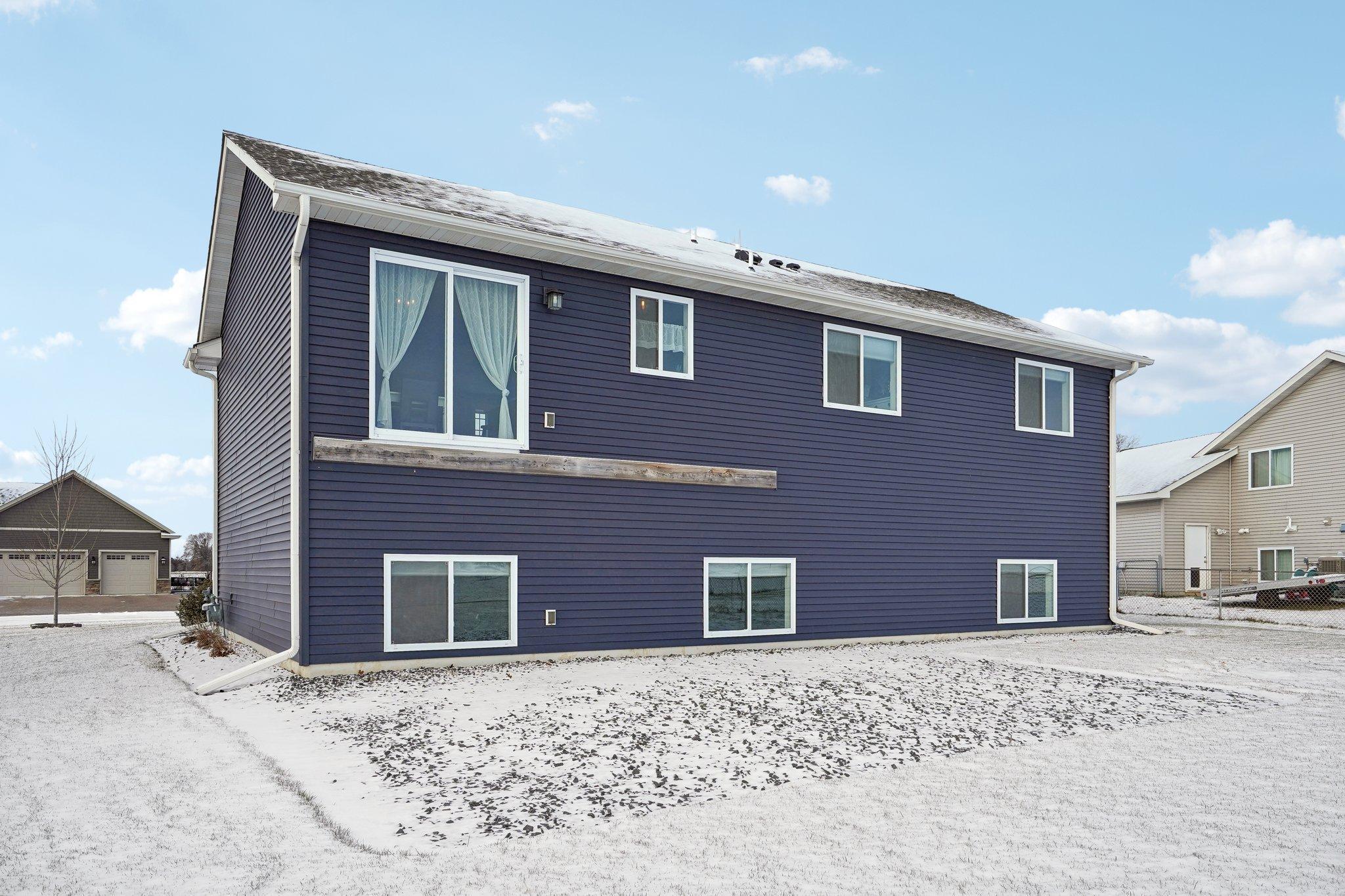 31135 Wallmark Lake Drive