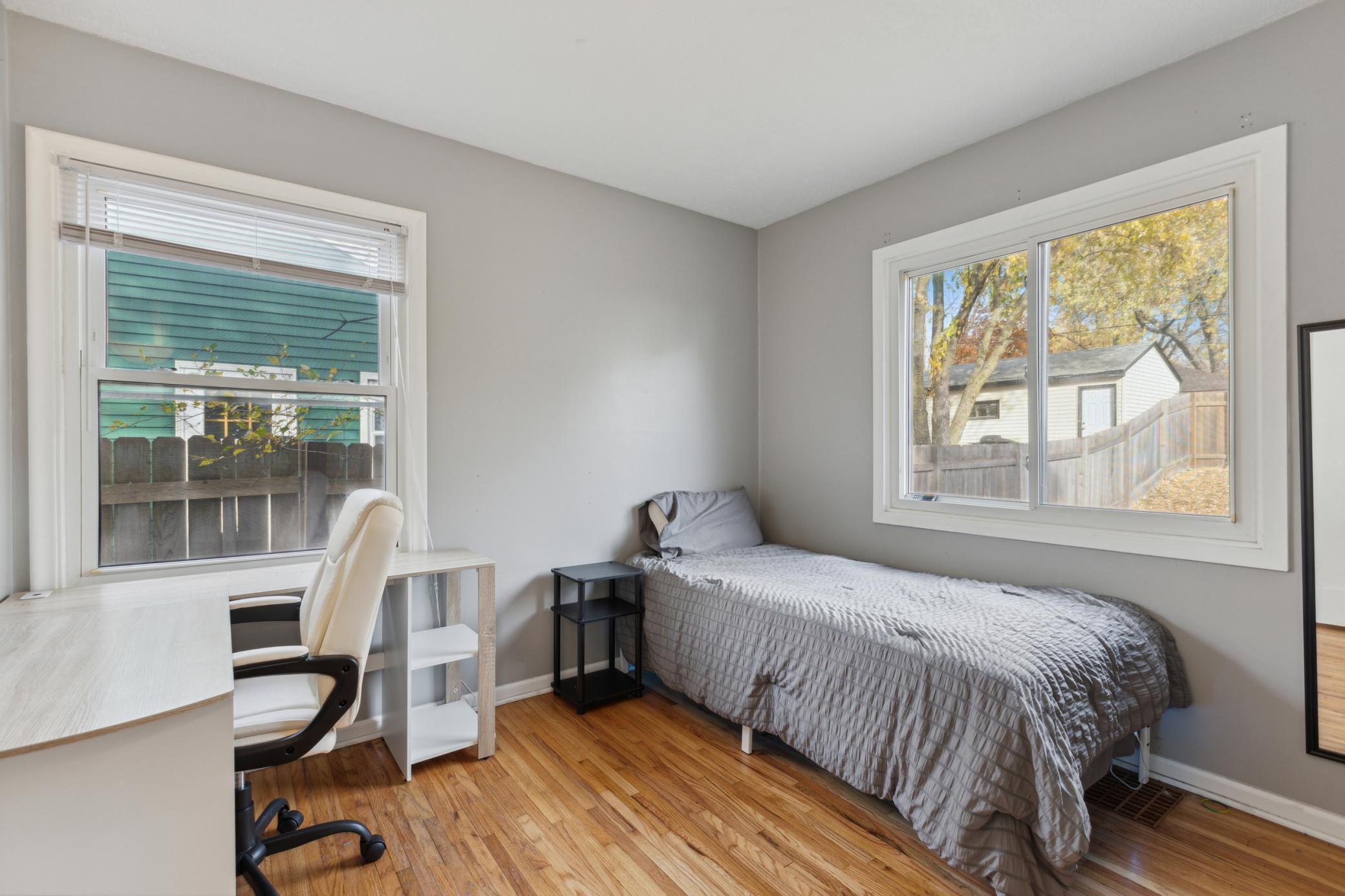 2831 Quebec Avenue S