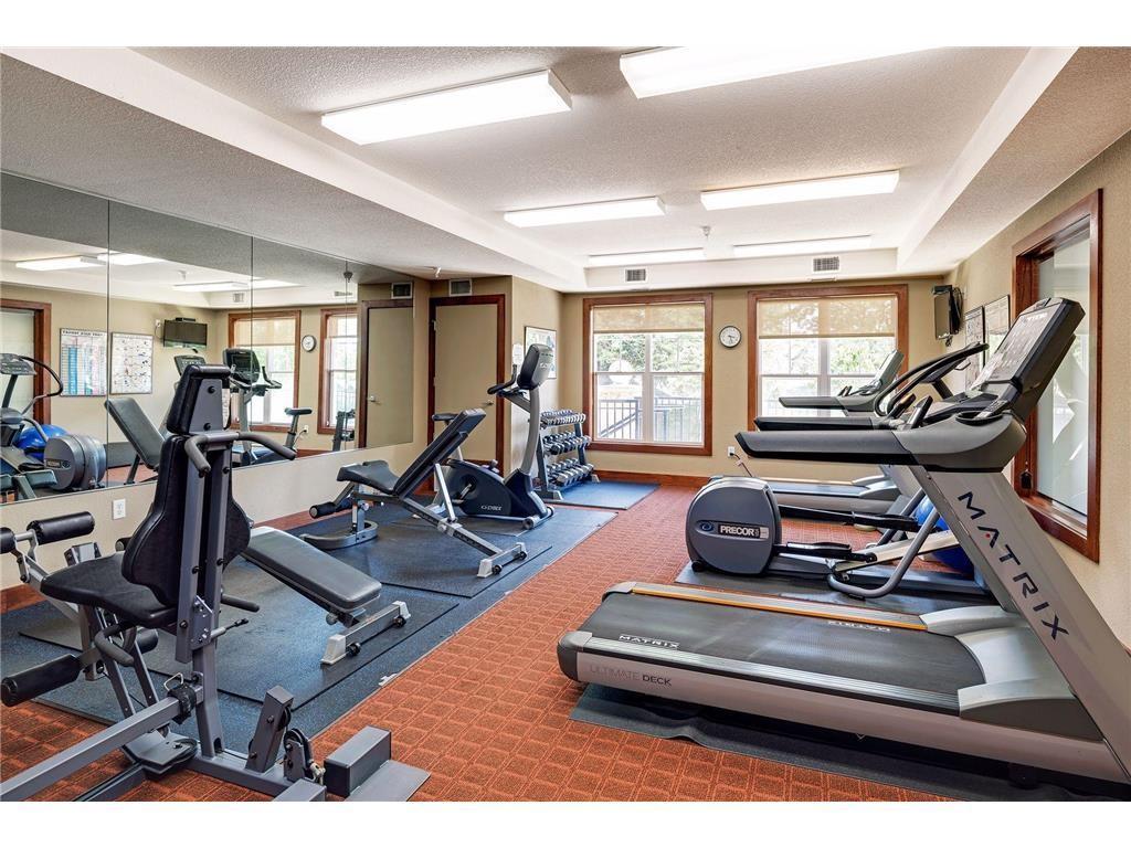 1800 Graham Avenue Unit: 415