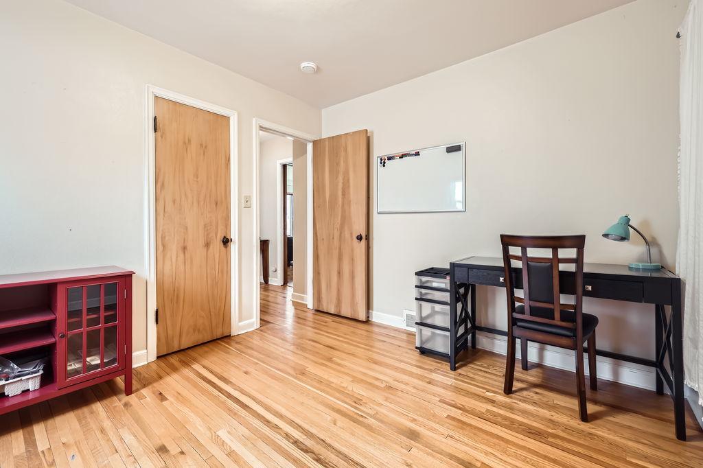 1391 California Avenue W